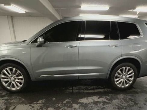 Certified 2023 Cadillac XT6 Premium Luxury AWD/4WD image 5