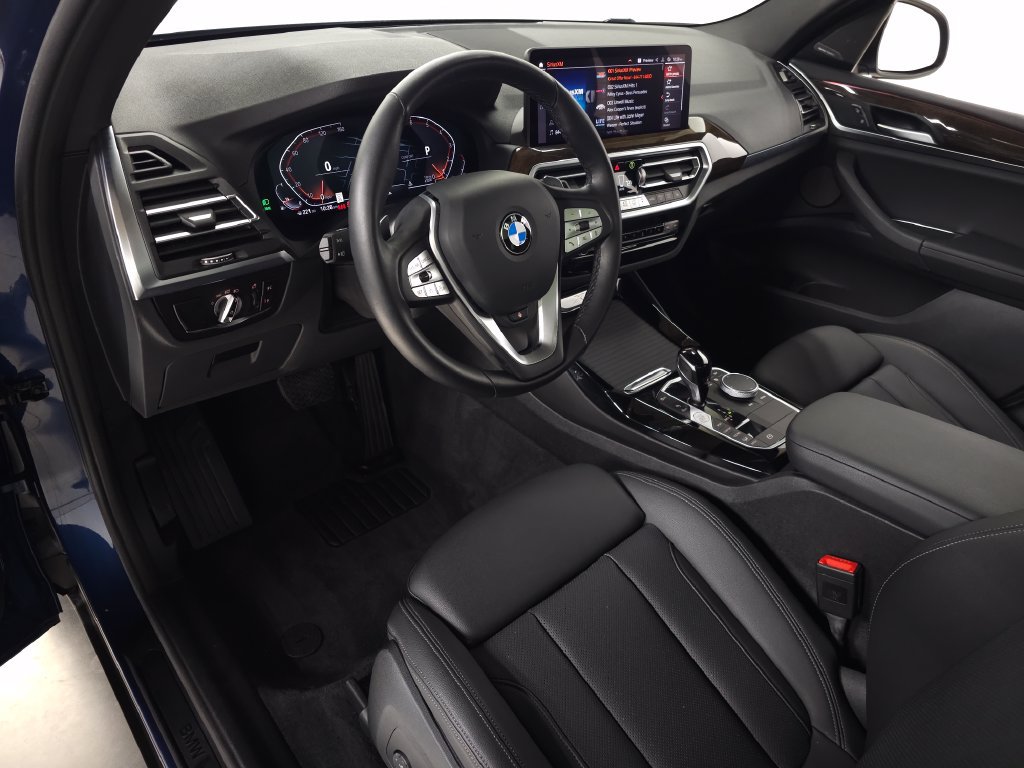 Used 2023 BMW X3 xDrive30i w/ Premium Package w/ZPA AWD/4WD image 16