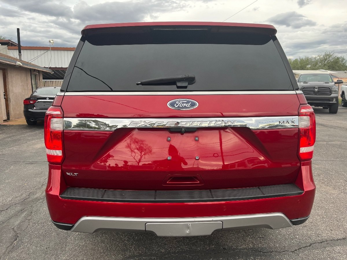 Used 2019 Ford Expedition Max XLT w/ Equipment Group 202A AWD/4WD image 6