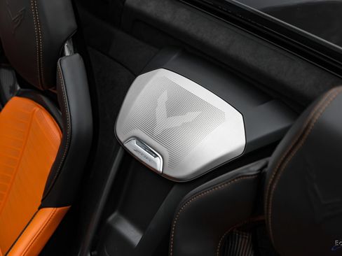 Used 2025 Chevrolet Corvette Z06 RWD image 51