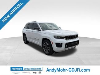 Used 2023 Jeep Grand Cherokee Overland w/ Adv Protech Group III AWD/4WD 360° Tour