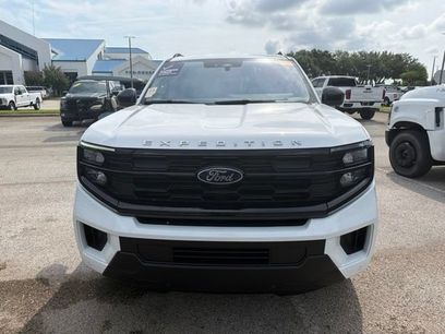 Used 2025 Ford Expedition Active