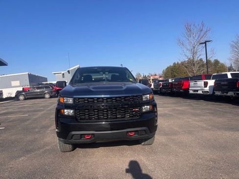 Used 2019 Chevrolet Silverado 1500 Custom Trail Boss w/ Custom Convenience Package AWD/4WD image 3