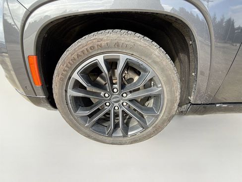 Used 2024 Jeep Grand Wagoneer L Series II w/ Quick Order Packagew 28T image 10