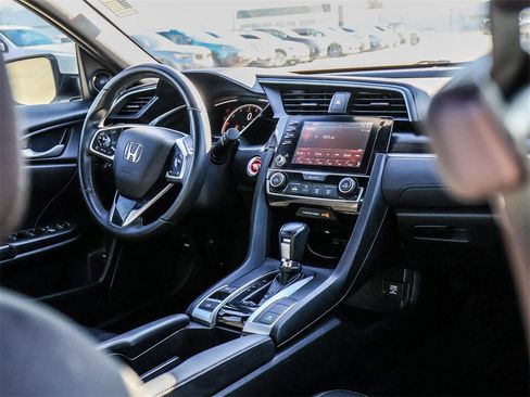 Used 2019 Honda Civic Sport image 19