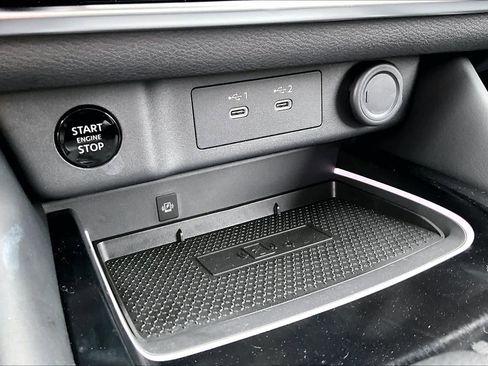 New 2026 Nissan Rogue Platinum image 19