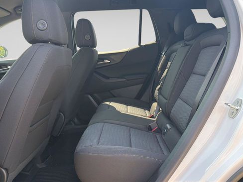 New 2026 Chevrolet Equinox LT w/ Safety and Technology Package FWD image 11