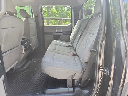 Used 2020 Ford F350 XLT w/ XLT Premium Package AWD/4WD image 33