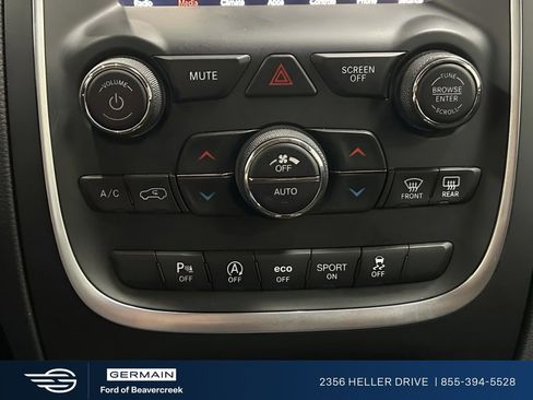 Used 2020 Dodge Durango SXT RWD image 28