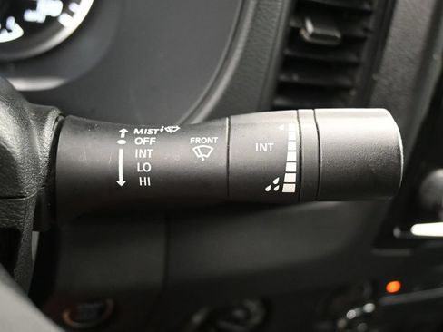Used 2022 Nissan Frontier S w/ Technology Package AWD/4WD image 15