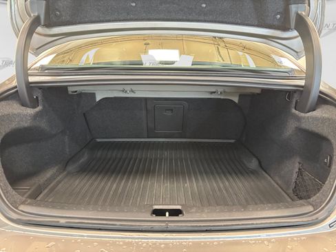 Used 2019 Volvo S60 T6 R-Design AWD/4WD image 7