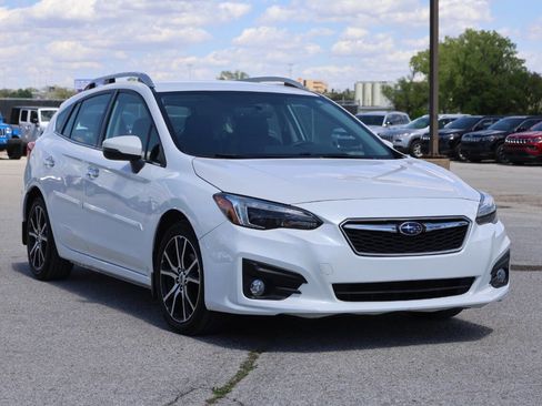 Used 2017 Subaru Impreza 2.0i Limited AWD/4WD image 4