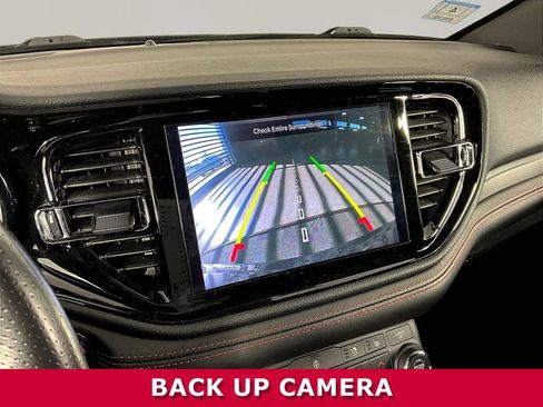 Used 2024 Dodge Durango GT AWD/4WD image 13