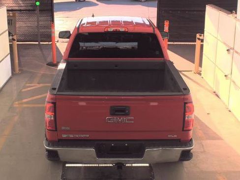 Used 2015 GMC Sierra 1500 SLE w/ SLE Value Package image 5