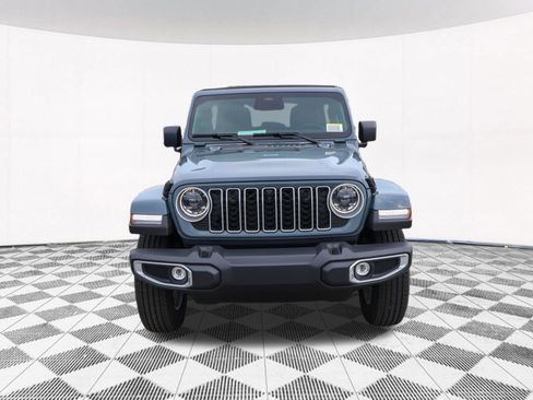 New 2026 Jeep Wrangler Unlimited Sahara AWD/4WD image 10