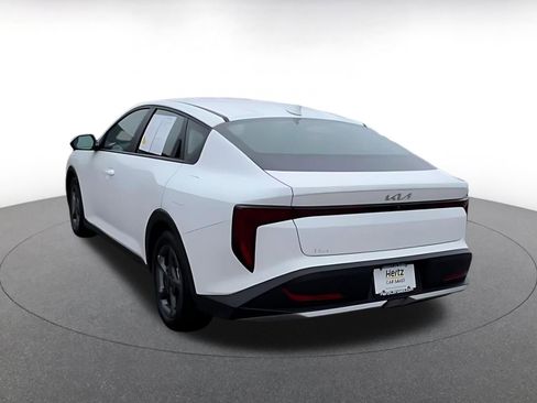 Used 2025 Kia K4 LXS image 11