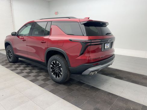 New 2026 Chevrolet Traverse Z71 w/ Driver Confidence Package image 3