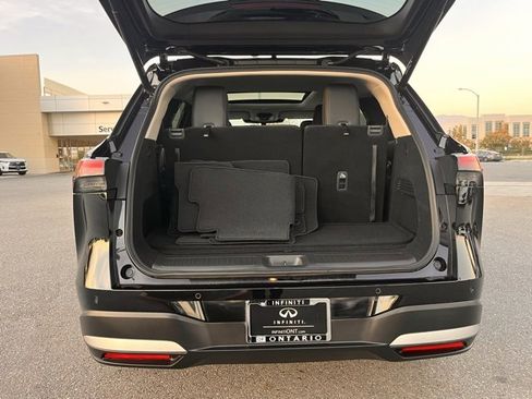 Certified 2026 INFINITI QX60 Luxe w/ Cargo Package image 28