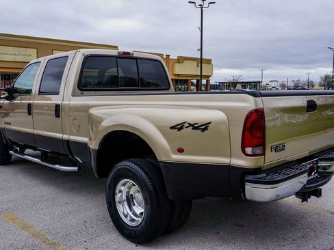 Used 2001 Ford F350 4x4 Crew Cab DRW Super Duty image 27