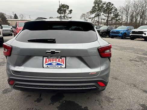 New 2026 Chevrolet Trax RS w/ Driver Confidence Package image 6