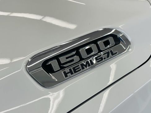 Used 2025 RAM 1500 Tradesman AWD/4WD image 17