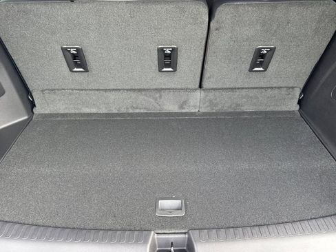 New 2026 Chevrolet Traverse RS image 15