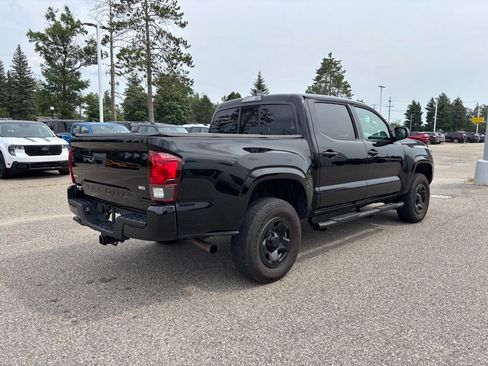 Used 2023 Toyota Tacoma SR AWD/4WD image 3