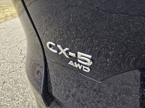 New 2026 MAZDA CX-5 Preferred image 10