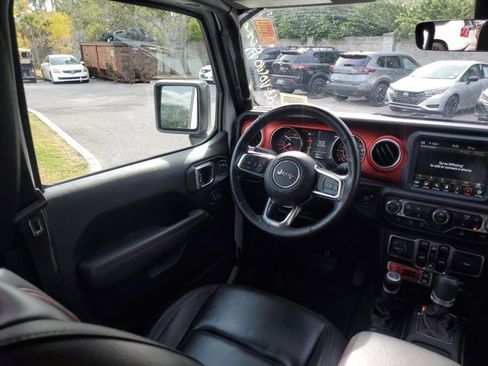 Used 2020 Jeep Gladiator Rubicon image 21