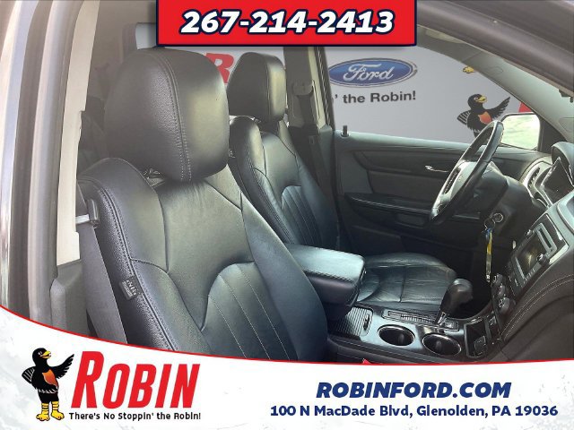 Used 2017 Chevrolet Traverse LT w/ Style and Technology Package FWD image 28