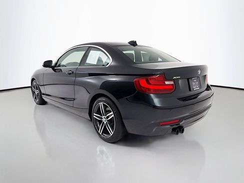 Used 2017 BMW 230i xDrive Coupe AWD/4WD image 5