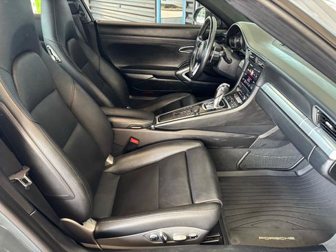 Used 2018 Porsche 911 Carrera RWD image 28