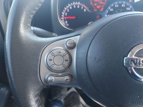 Used 2014 Nissan Cube 1.8 SL w/ Interior Designer Package FWD image 19