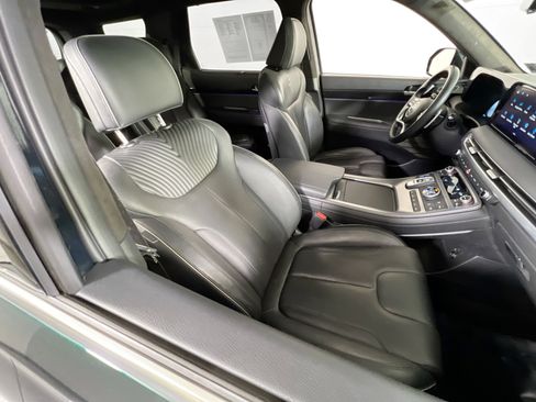 Used 2023 Hyundai Palisade Calligraphy w/ Cargo Package image 29