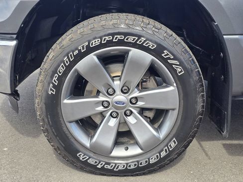 Used 2015 Ford F150 XLT AWD/4WD image 9