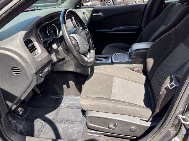 Used 2023 Dodge Charger SXT RWD image 17