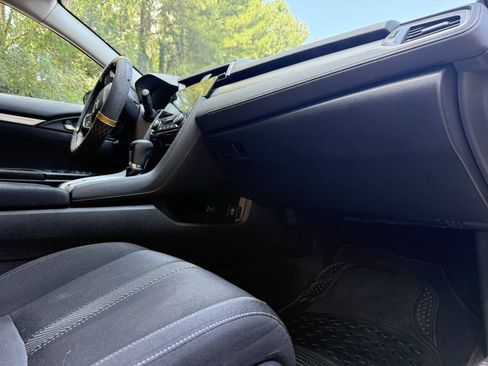 Used 2016 Honda Civic EX image 19