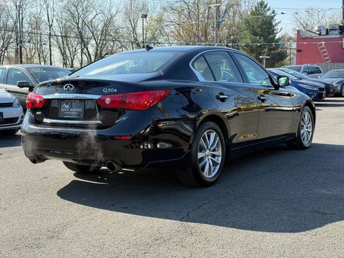 Used 2014 INFINITI Q50 2.0t w/ Moonroof Package image 12