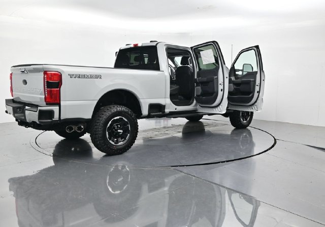 New 2026 Ford F350 Lariat w/ Tremor Off-Road Package AWD/4WD image 54