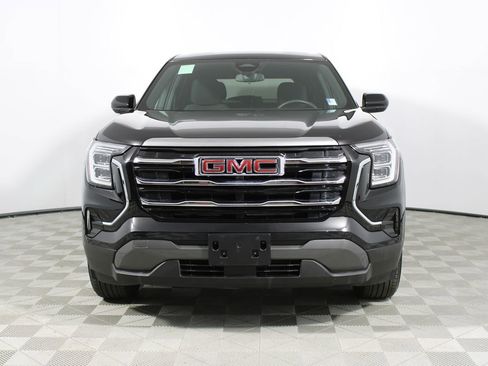 Used 2025 GMC Terrain Elevation image 25