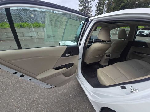 Used 2015 Honda Accord EX-L image 15