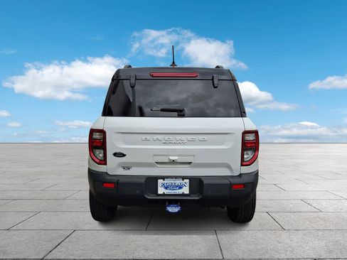 Used 2025 Ford Bronco Sport Badlands AWD/4WD image 5