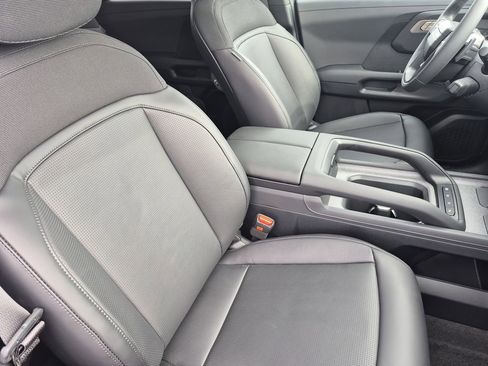 New 2027 Kia Telluride S image 15