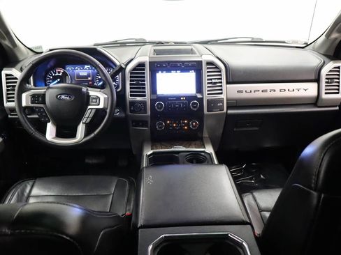 Used 2017 Ford F250 Lariat w/ Lariat Ultimate Package AWD/4WD image 16
