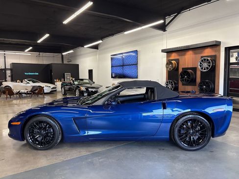 Used 2005 Chevrolet Corvette Convertible w/ Preferred Equipment Group image 5