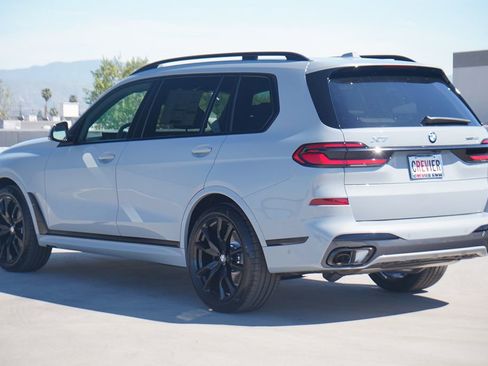 New 2026 BMW X7 xDrive40i w/ M Sport Package image 7