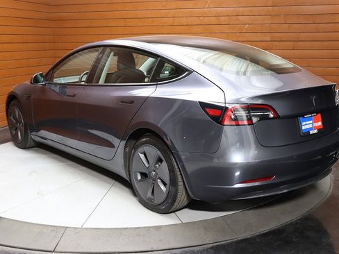 Used 2023 Tesla Model 3 Standard Range image 7