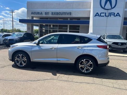 Certified 2024 Acura RDX w/ Advance Package AWD/4WD image 5