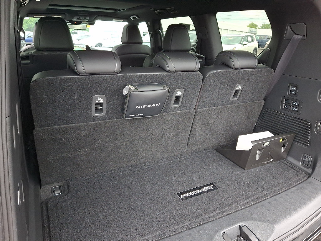 Certified 2026 Nissan Armada PRO-4X AWD/4WD image 33