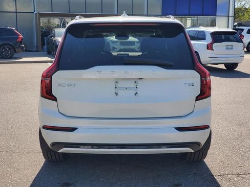 New 2026 Volvo XC90 T8 Ultra w/ Protection Package Premier AWD/4WD image 5